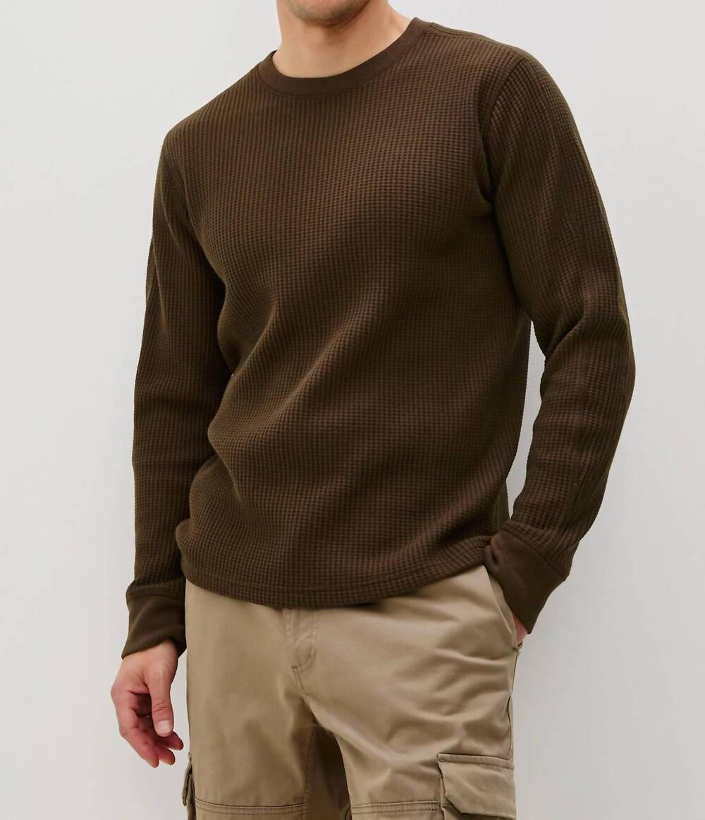 NEW RAILS wade thermal sweater in chocolate